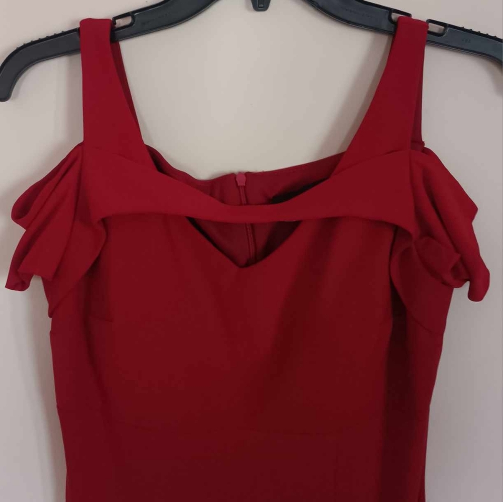 Red R & M Dress. Size 6 - Picture 5 of 5